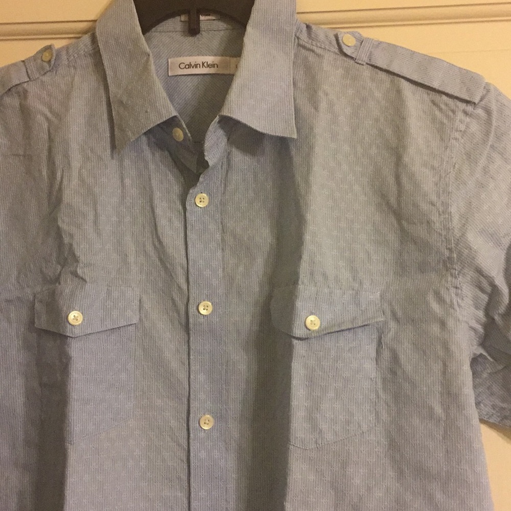 Shirt - Picture 2 of 3
